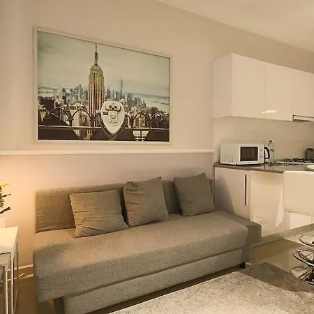 公寓 Riverside Life 143 Luxury Studio By Myguest Cyprus *