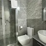 Riverside Life 143 Luxury By Myguest Cyprus Apartment